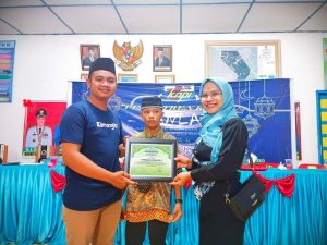 Perempuan Pendidikan dan Karier