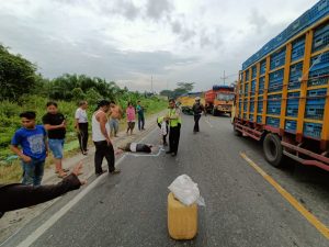 Dari Beram Jalan Menuju Jalinsum Batu Bara, Seorang Wartawati Tewas Ditabrak Truk Box