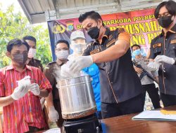 Satres Narkoba Polres Batu Bara Musnahkan 439 Gram Sabu