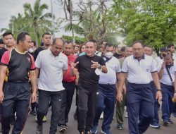 Gubernur Sumatera Utara (Sumut) Edy Rahmayadi melepas peserta Fun Run 7,7 K
