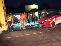Senggol Truk Box di Jalinsum Batu Bara, Pengemudi Avanza Kritis