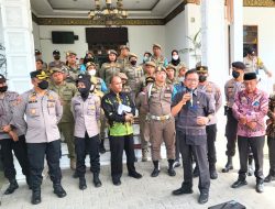 Kantor Bupati Batu Bara Digeruduk Mahasiswa STIT Tuntut Janji Zahir Beri 100 Beasiswa