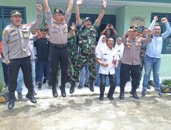 Kapolsek Labuhan Ruku Sampaikan Selamat Hari Jadi TNI Kepada Danramil 04 Talawi