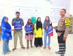 Cegah Malaria, Dinkes Batu Bara Bagikan 1000 Kelambu di Kuala Tanjung