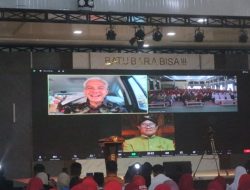 Ganjar Pranowo Terima Kasih Pada Pendamping, Bupati Zahir Beri Hadiah Umroh Untuk KPM Di Batubara