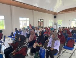 SDM PKH saat mengikuti rapat koordinasj