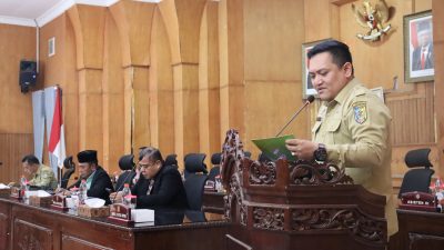 Rapat Paripurna Jawaban Bupati atas Pandangan Umum Fraksi Terhadap KUA-PPAS R.APBD TA.2025.