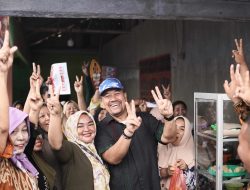 Bahagia Saza Seharian Blusukan ke Pasar di Nibung Hangus, Dengar Keluhan dan Harapan Warga 