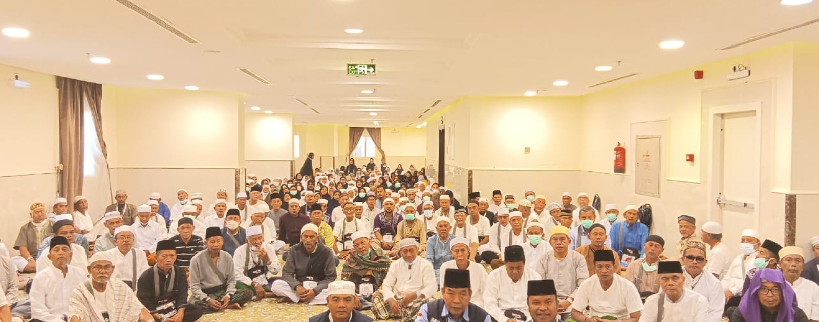 Jamaah Haji Kloter 12 Sumatera Utara mendapatkan Bimbingan Perjalanan Puncak Haji yang akan dilaksanakan 4-9 Juni 2025