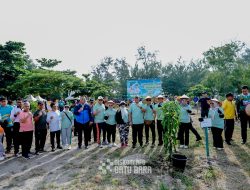 Peringati hari Lingkungan Hidup ke 51, Dinas Lingkungan Hidup Batu bara gelas Jalan Sehat dan Penanaman Pohon