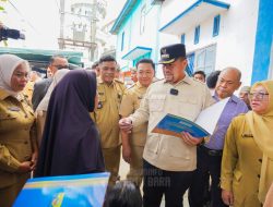Tinjau Program BERLAYAR di Tanjung Tiram, Bupati Batu Bara Turun Langsung Layani dan Edukasi Kesehatan Warga