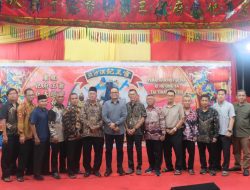 Wakil Wali Kota Tanjungbalai Hadiri Hari Ulang Tahun Dewa Ki Hu Ong Ya dan Ritual Bakar Replika Tongkang