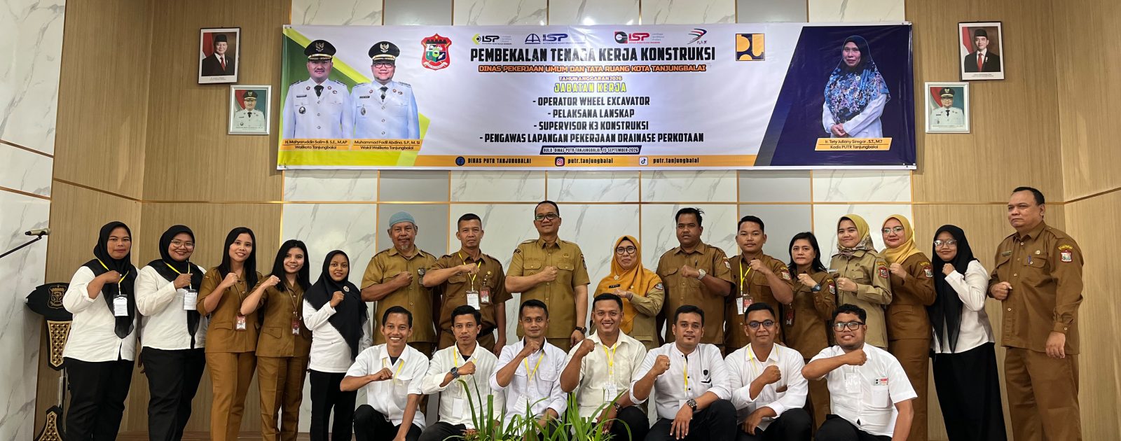 Buka Kegiatan Pembekalan Uji Kompetensi Tenaga Kerja Kontruksi, Wakil Wali Kota : Pembekalan dan Uji Kompetensi Kontruksi Penting Untuk Meningkatkan Kualitas dan Kuantitas di Bidang Jasa Konstruksi